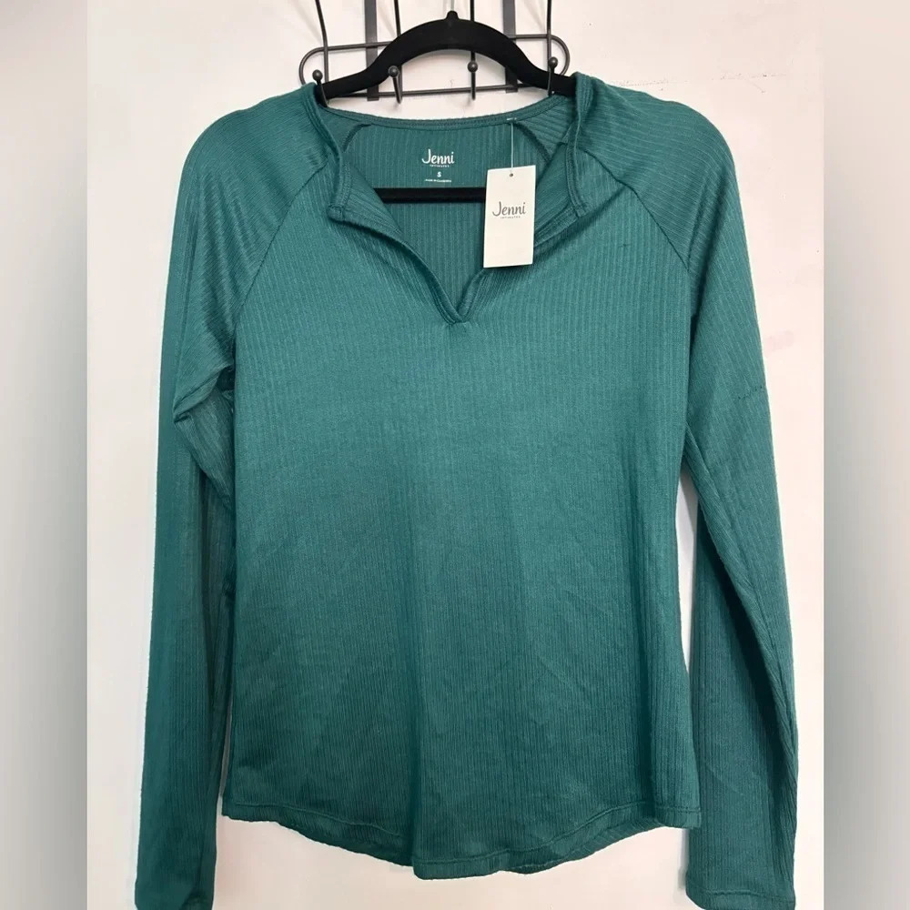 NWT Jenni Sleep Long Sleeve shirt size small Aqua Blue V-neck Pajama